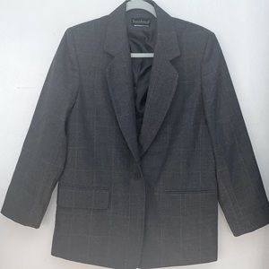 Harve Bernard gray plaid suit jacket
